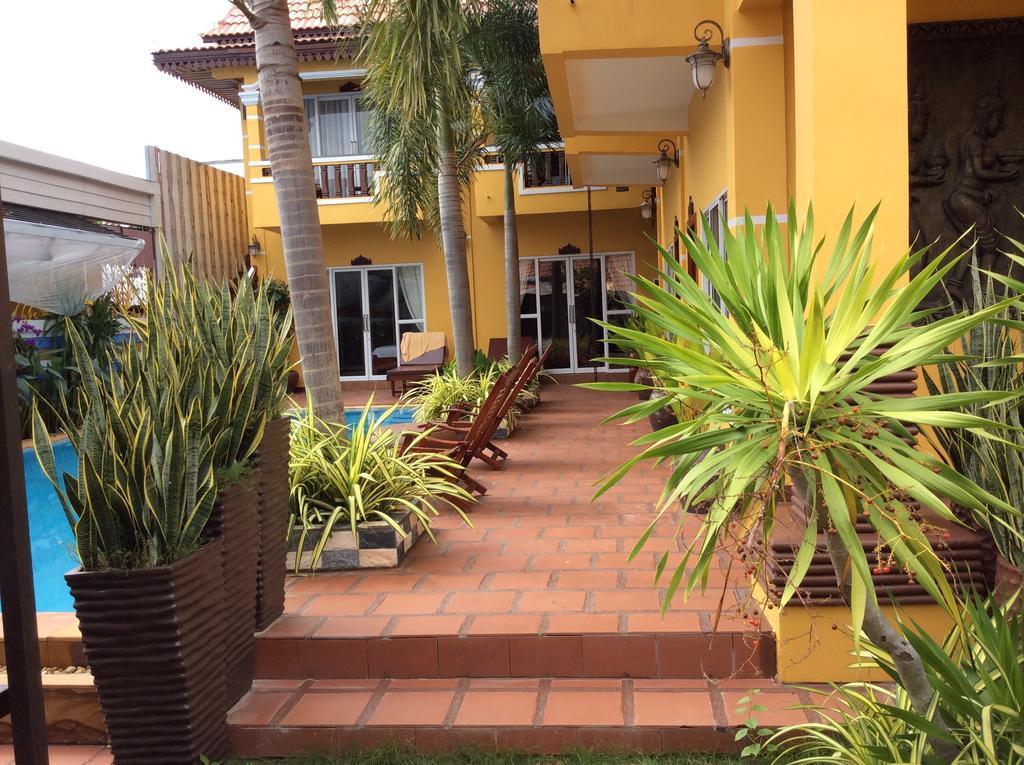Ramchang Guesthouse Battambang Exterior photo